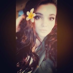 Meet your Posher, Teraisa